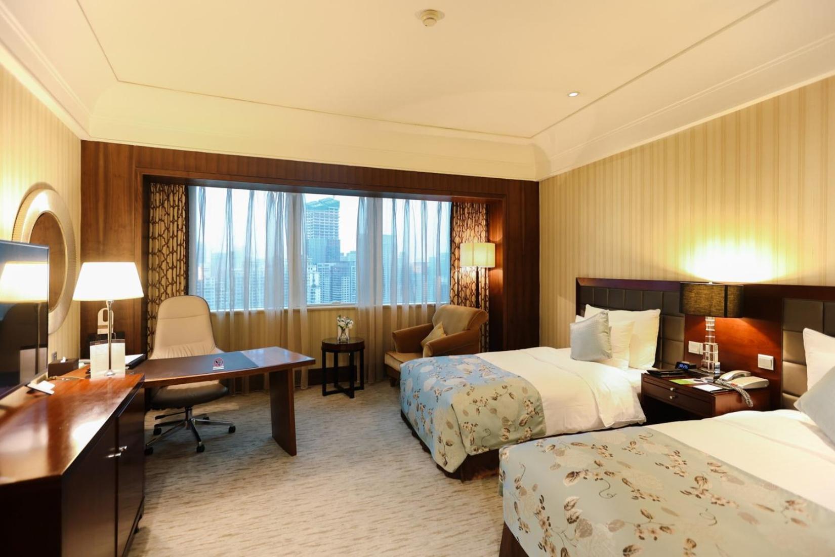 Wuhan Jin Jiang International Hotel Buitenkant foto