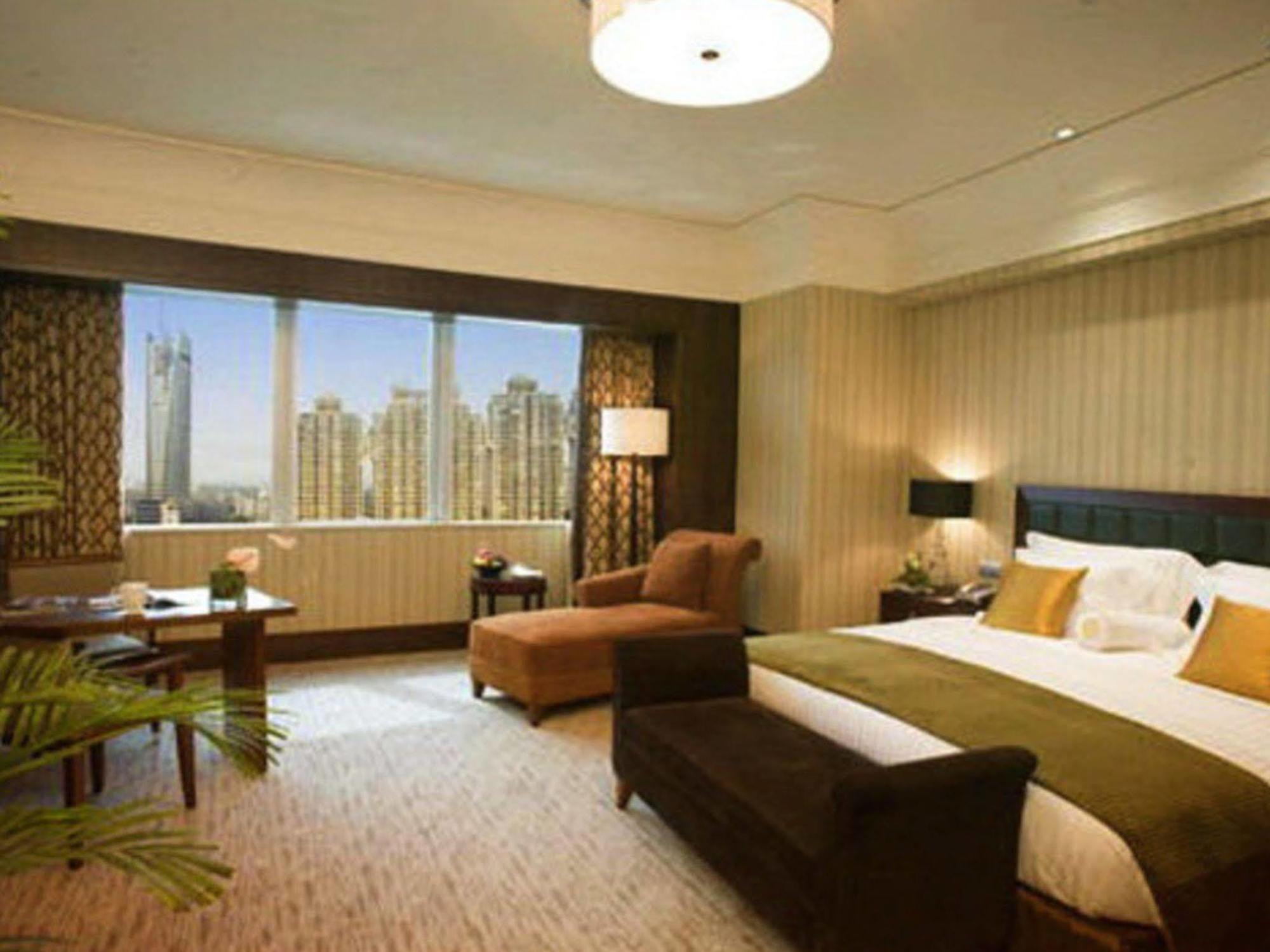 Wuhan Jin Jiang International Hotel Buitenkant foto